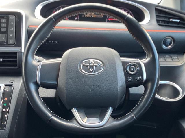 シエンタ ファンベースＧ　セーフティセンス　両側パワースライドドア　寒冷地仕様　スマートキー　５人乗り　革巻きステアリング　オートエアコン　車線逸脱防止装置　パワーウィンドウ（11枚目）