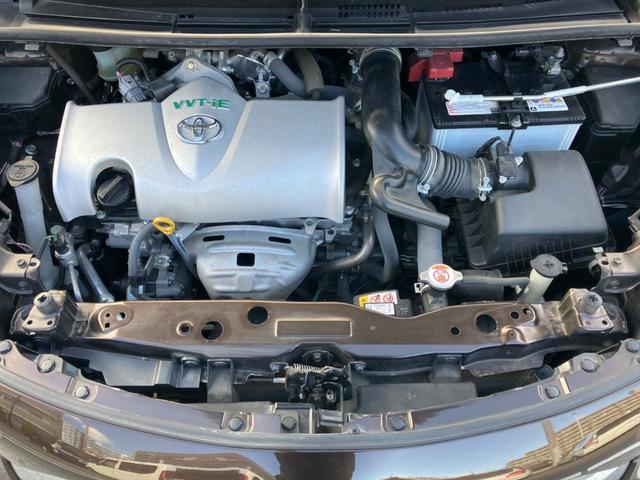 シエンタ ファンベースＧ　セーフティセンス　両側パワースライドドア　寒冷地仕様　スマートキー　５人乗り　革巻きステアリング　オートエアコン　車線逸脱防止装置　パワーウィンドウ（18枚目）