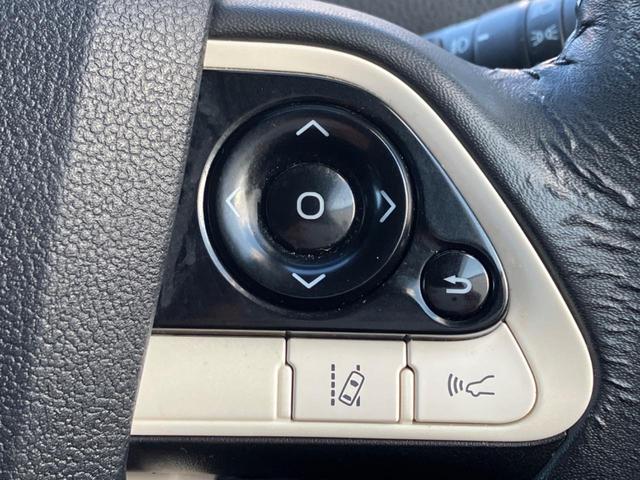 プリウス Ｓ　セーフティセンス　純正ナビ　Ｂｌｕｅｔｏｏｔｈ接続　バックカメラ　スマートキー　レーダークルーズコントロール　ＬＥＤヘッドライト　ＥＴＣ　ドライブレコーダー　オートライト（40枚目）