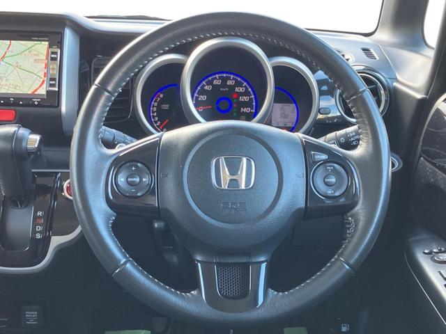 Ｎ－ＢＯＸカスタム Ｇ　ターボＳＳパッケージ　４ＷＤ　ターボ　両側パワースライドドア　純正ナビ　バックカメラ　ドライブレコーダー　ＥＴＣ　パドルシフト　クルーズコントロール　ＨＩＤヘッドライト　オートライト（11枚目）