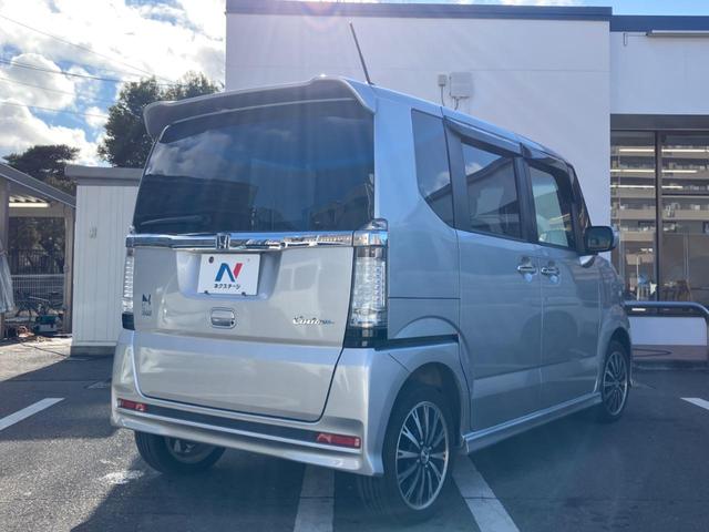 Ｎ－ＢＯＸカスタム Ｇ　ターボＳＳパッケージ　４ＷＤ　ターボ　両側パワースライドドア　純正ナビ　バックカメラ　ドライブレコーダー　ＥＴＣ　パドルシフト　クルーズコントロール　ＨＩＤヘッドライト　オートライト（17枚目）