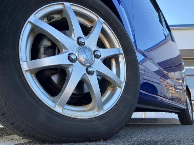 �y�P�S�C���`�A���~�z�C�[���z�O�ςɃ}�b�`�����A���~�z�C�[���𑕒����Ă���܂��B�e��A���~�z�C�[����A�X�^�b�h���X�^�C�����戵�����Ă���܂��B���񂲑��k����������