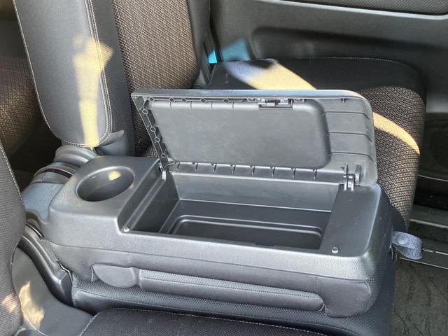 セレナ ハイウェイスター　Ｖセレ＋セーフティＩＩ　ＳＨＶ　フリップダウンモニター　エマージェンシーブレーキ　両側パワースライドドア　アラウンドビューモニター　純正ナビ　スマートキー　ＬＥＤヘッドライト　クルーズコントロール（68枚目）