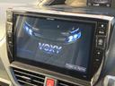 ヴォクシー Ｖ　トヨタセーフティセンス　ＢＩＧ－Ｘ１０インチナビ　後席モニター　サンルーフ　両側パワースライドドア　ＥＴＣ　寒冷地仕様　Ｂｌｕｅｔｏｏｔｈ　地レジ　革巻きステアリング　オートハイビーム（4枚目）