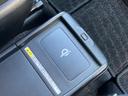 ハイブリッドＶ　電動スライドドア　ＳＤナビ　バックカメラ　Ｂｌｕｅｔｏｏｔｈ　ＥＴＣ　クルーズコントロール　リアオートエアコン　ロールサンシェード　ワイヤレス充電器　スマートキー（39枚目）