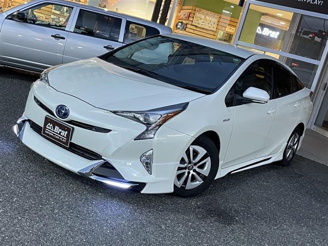 プリウス A 社外エアロ LEDヘッドライト オートライト レーンキープアシスト 障害物センサー バックカメラ オートマチックハイビーム 衝突軽減ブレーキ ブラインドスポットモニター(9枚目)