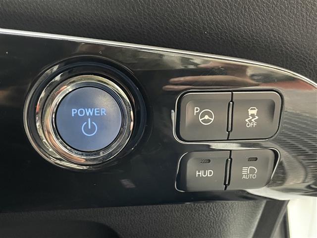 プリウス A 社外エアロ LEDヘッドライト オートライト レーンキープアシスト 障害物センサー バックカメラ オートマチックハイビーム 衝突軽減ブレーキ ブラインドスポットモニター(28枚目)