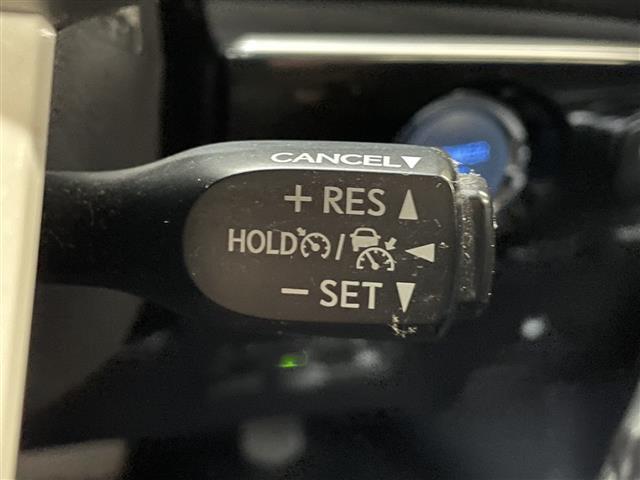 プリウス A 社外エアロ LEDヘッドライト オートライト レーンキープアシスト 障害物センサー バックカメラ オートマチックハイビーム 衝突軽減ブレーキ ブラインドスポットモニター(29枚目)