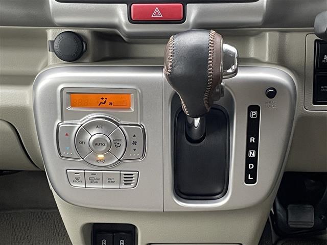 エブリイワゴン ＰＺターボスペシャル　ＳＤナビ（ＣＤ・ＤＶＤ・ＢＴ・ＴＶ）　衝突被害軽減ブレーキ　４ＷＤ　コーナーセンサー　両側パワースライドドア　横滑り防止装置　オートステップ　ＥＴＣ　バックカメラ（3枚目）