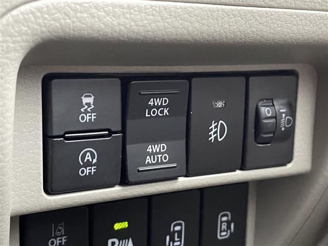 エブリイワゴン ＰＺターボスペシャル　ＳＤナビ（ＣＤ・ＤＶＤ・ＢＴ・ＴＶ）　衝突被害軽減ブレーキ　４ＷＤ　コーナーセンサー　両側パワースライドドア　横滑り防止装置　オートステップ　ＥＴＣ　バックカメラ（4枚目）