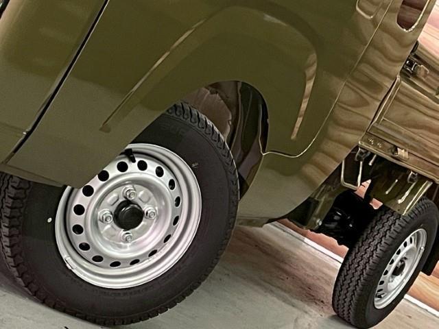 ハイゼットトラック ジャンボ　エクストラ　切替４ＷＤ　アイドリングストップ　クリアランスソナー　デフロック　純正ラバーマット　ドアバイザー　スマートキー　プッシュスタート　ＬＥＤヘッドライト　ＬＥＤ作業灯　オーバーヘッドコンソール（31枚目）