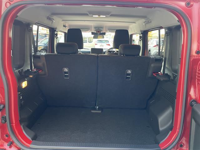 ジムニーノマド ＦＣ　４ＷＤ　シートヒーター（前席）　アイドリングストップ　レーンキープアシスト　衝突被害軽減ブレーキ　コーナーセンサー　純正アルミホイール　レーダークルーズコントロール　ヒルディセントコントロール（22枚目）