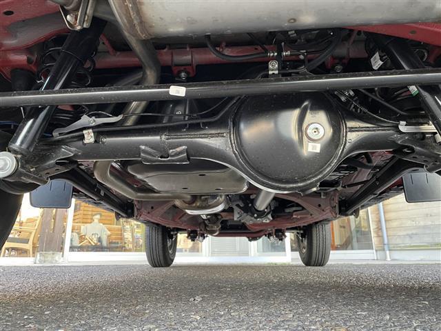 ジムニーノマド ＦＣ　４ＷＤ　シートヒーター（前席）　アイドリングストップ　レーンキープアシスト　衝突被害軽減ブレーキ　コーナーセンサー　純正アルミホイール　レーダークルーズコントロール　ヒルディセントコントロール（36枚目）