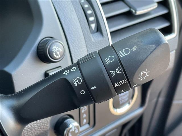 ランドクルーザープラド ＴＸ　Ｌパッケージ　純正ナビ　バックカメラ　前後ドライブレコーダー　フルセグＴＶ　レザーシート　前席シートヒーター　ルーフレール　ＬＥＤヘッドライト　レーンキープアシスト　オートマチックハイビーム（8枚目）