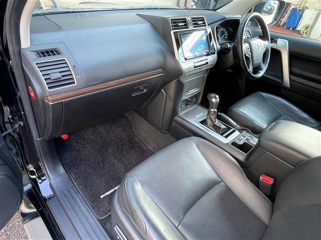 ランドクルーザープラド ＴＸ　Ｌパッケージ　純正ナビ　バックカメラ　前後ドライブレコーダー　フルセグＴＶ　レザーシート　前席シートヒーター　ルーフレール　ＬＥＤヘッドライト　レーンキープアシスト　オートマチックハイビーム（27枚目）