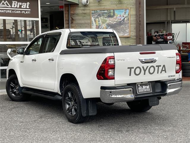 ハイラックス Z 4WD バックカメラ 衝突被害軽減ブレーキ レーダークルーズコントロール レーンキープアシスト リヤデフロック ETC 純正フロアマット 純正アルミホイール コーナーセンサー 盗難防止装置(30枚目)