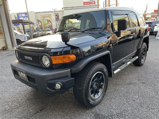 ＦＪクルーザー ブラックカラーパッケージ　純正ナビ（ＣＤ・ＤＶＤ・ＢＴ・ＴＶ）　クルーズコントロール　ドライブレコーダー　横滑り防止装置　リヤデフロック　ＥＴＣ　社外マフラー　盗難防止装置（30枚目）