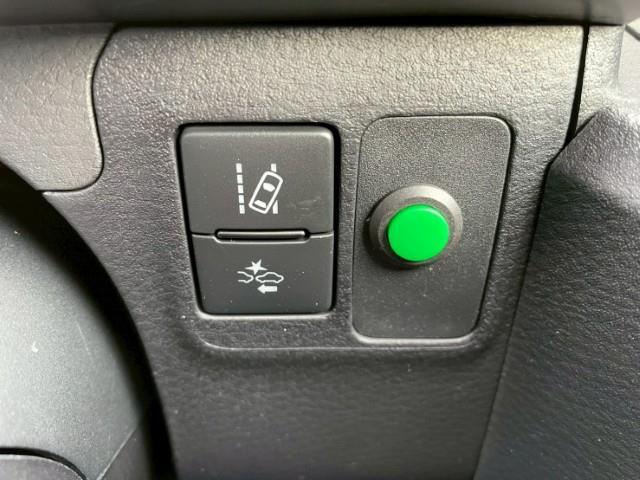 プロボックス ハイブリッドＧＬ　１４ＡＷ　マッドヴァンスＸタイプＦ　ＴＯＹＯオープンカントリーＲ／Ｔ　Ｂｒａｔオリジナルリフトアップキット・ブルバー　ＢＫＭ　スモークテールランプ　シートカバー　黒木目コンビハンドル・インテリアパネル（15枚目）