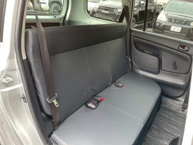 プロボックス ハイブリッドＧＬ　１４ＡＷ　マッドヴァンスＸタイプＦ　ＴＯＹＯオープンカントリーＲ／Ｔ　Ｂｒａｔオリジナルリフトアップキット・ブルバー　ＢＫＭ　スモークテールランプ　シートカバー　黒木目コンビハンドル・インテリアパネル（27枚目）