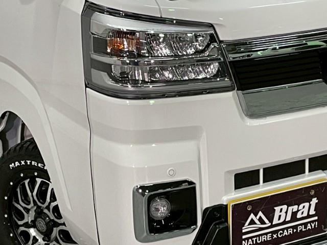 ハイゼットトラック ジャンボ　エクストラ　１４ＡＷ　マッドバーンＸＲ８００Ｍ　マックストレックエクストリームＲ／Ｔ　リフトアップキット　フロントアンダーガード　ロールバー　リアゲートデカール　ＬＥＤヘッドライト　オーバーヘッドコンソール（32枚目）