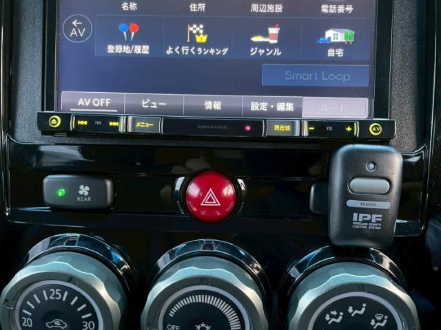 デリカＤ：５ Ｇ　パワーパッケージ　１６ＡＷ　デルタフォース　ＢＦグッドリッチ　ボンネットエンブレム　ルーフラック　マフラー　ＴＧＳマッドガード　グリルガード　ワイドドアバイザー　パドルシフト　チルトステアリング　ウィンカーミラー（6枚目）