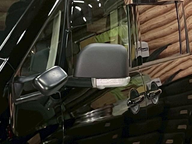 デリカＤ：５ Ｇ　パワーパッケージ　１６ＡＷ　デルタフォース　ＢＦグッドリッチ　ボンネットエンブレム　ルーフラック　マフラー　ＴＧＳマッドガード　グリルガード　ワイドドアバイザー　パドルシフト　チルトステアリング　ウィンカーミラー（35枚目）