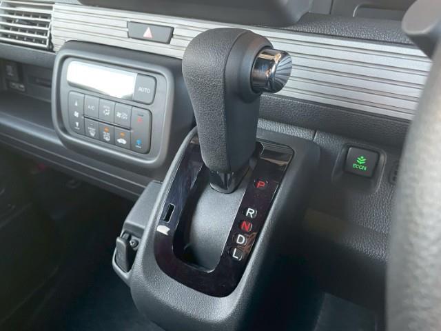 Ｎ－ＶＡＮ ファン　１４ＡＷ　マッドヴァンス０７　マックストレックエクストリームＲ／Ｔ　リフトアップキット　ＣＬＳ－ＦＯＸ　前後バンパー　ＤＡＦＵＮＤＥＲ　ボンネットエンブレム　ＬＥＤヘッドフォグライト　スマートキー（9枚目）