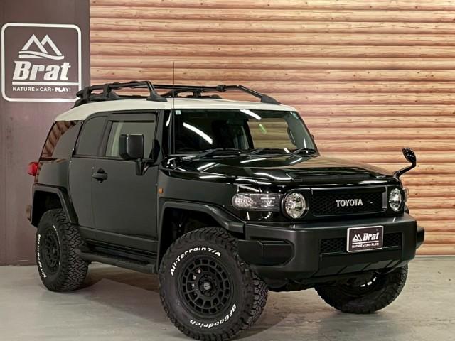 ＦＪクルーザー ブラックカラーパッケージ　１７ＡＷ　ＷｅｄｓマッドヴァンスＸタイプＦ　ＢＦグッドリッチＡ／Ｔ　ＫＯ３　ルーフラック　２インチリフトアップキット　ＬＥＤスモークウィンカー　純正フロアマット　純正ＨＤＤナビ　フルセグ　バックカメラ（15枚目）