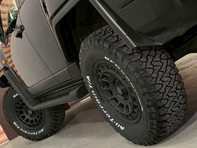 ＦＪクルーザー ブラックカラーパッケージ　１７ＡＷ　ＷｅｄｓマッドヴァンスＸタイプＦ　ＢＦグッドリッチＡ／Ｔ　ＫＯ３　ルーフラック　２インチリフトアップキット　ＬＥＤスモークウィンカー　純正フロアマット　純正ＨＤＤナビ　フルセグ　バックカメラ（43枚目）