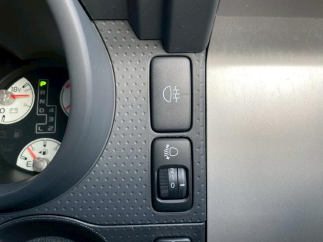 ＦＪクルーザー ブラックカラーパッケージ　１７ＡＷ　ＷｅｄｓマッドヴァンスＸタイプＦ　ＢＦグッドリッチＡ／Ｔ　ＫＯ３　ルーフラック　２インチリフトアップキット　ＬＥＤスモークウィンカー　純正フロアマット　純正ＨＤＤナビ　フルセグ　バックカメラ（59枚目）