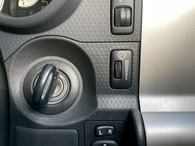 ＦＪクルーザー ブラックカラーパッケージ　１７ＡＷ　ＷｅｄｓマッドヴァンスＸタイプＦ　ＢＦグッドリッチＡ／Ｔ　ＫＯ３　ルーフラック　２インチリフトアップキット　ＬＥＤスモークウィンカー　純正フロアマット　純正ＨＤＤナビ　フルセグ　バックカメラ（73枚目）