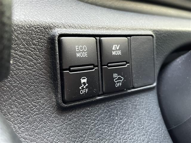 シエンタ Ｇ　クエロ　社外ナビ　バックカメラ　両側パワースライドドア　モデリスタエアロ　ＬＥＤヘッドライト　フルセグＴＶ　レーンキープアシスト　衝突軽減ブレーキ（11枚目）