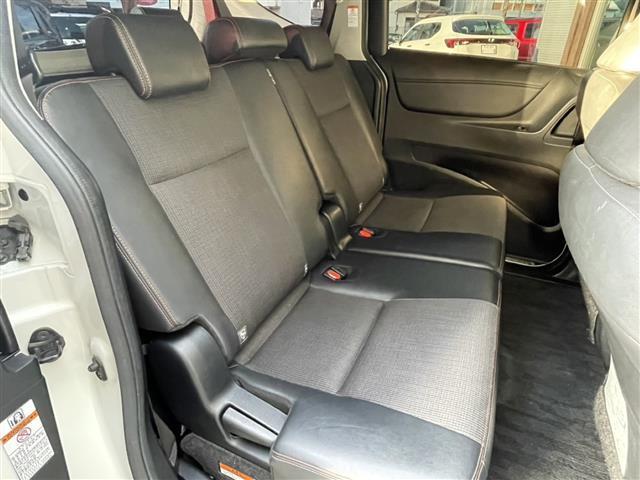 シエンタ Ｇ　クエロ　社外ナビ　バックカメラ　両側パワースライドドア　モデリスタエアロ　ＬＥＤヘッドライト　フルセグＴＶ　レーンキープアシスト　衝突軽減ブレーキ（15枚目）