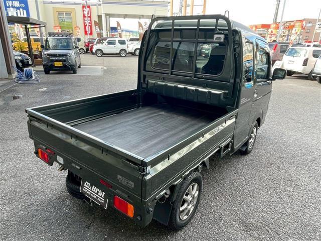 スーパーキャリイ Xリミテッド レーンキープアシスト レーダークルーズコントロール オートライト LEDヘッドライト ラバーマット 横滑り防止装置 盗難防止装置 アイドリングストップ(30枚目)