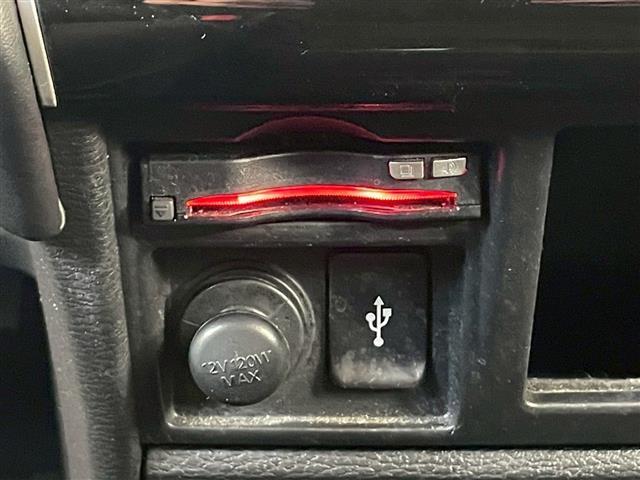 �����Ђł́A�������i���ׂĕi���ɂ������������āA���q�l�ւ���Ă��Ă���܂��������A�C���L��̏�̑������f���͈����܂���