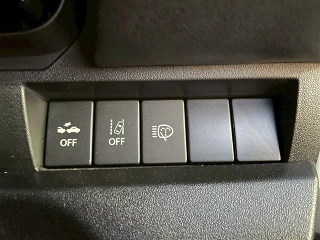 ジムニー ＸＣ　レーンキープアシスト　盗難防止装置　オートマチックハイビーム　ＳＤナビ（ＣＤ・ＤＶＤ・ＢＴ・フルセグＴＶ）　ドライブレコーダー　純正フロアマット　ＬＥＤヘッドライト　オートライト　フロントフォグ（12枚目）