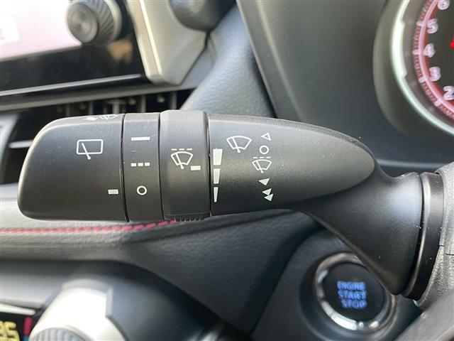 ＲＡＶ４ アドベンチャー　オフロードパッケージ　パノラミックビューモニター　ＬＥＤヘッドライト　オートライト　ルーフレール　エクストリームＪ　アルミホイール　ドライブレコーダー　ＥＴＣ　衝突被害軽減ブレーキ　レーダークルーズコントロール（10枚目）