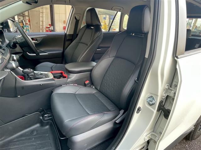 ＲＡＶ４ アドベンチャー　オフロードパッケージ　パノラミックビューモニター　ＬＥＤヘッドライト　オートライト　ルーフレール　エクストリームＪ　アルミホイール　ドライブレコーダー　ＥＴＣ　衝突被害軽減ブレーキ　レーダークルーズコントロール（37枚目）