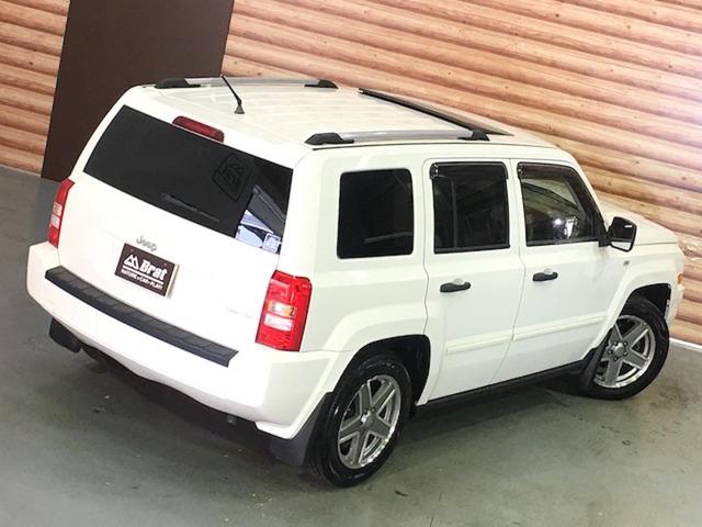 リミテッド 4WD サンルーフ クルコン レザーシート/前席シートヒーター サイドカメラ ETC Bostonプレミアムオーディオ 純正17インチAW ルーフレール キーレスキー フロアマット 革巻ステアリング(18枚目)
