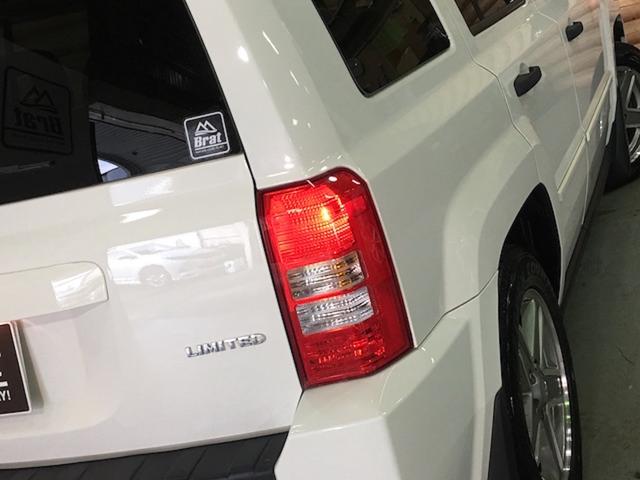 リミテッド 4WD サンルーフ クルコン レザーシート/前席シートヒーター サイドカメラ ETC Bostonプレミアムオーディオ 純正17インチAW ルーフレール キーレスキー フロアマット 革巻ステアリング(36枚目)