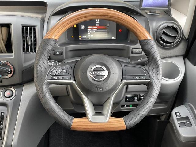 ＮＶ２００バネットバン ＧＸ　４ＷＤ　Ｂｒａｔ新車コンプリートカスタム　ＢｒａｔオリジナルリフトＵＰコイル　エクストリームＪ１４ＡＷ　バックショットＭ／Ｔ　Ｖモーショングリル　コンビステア　ルーフラック　ブルバー　インテリキー（6枚目）