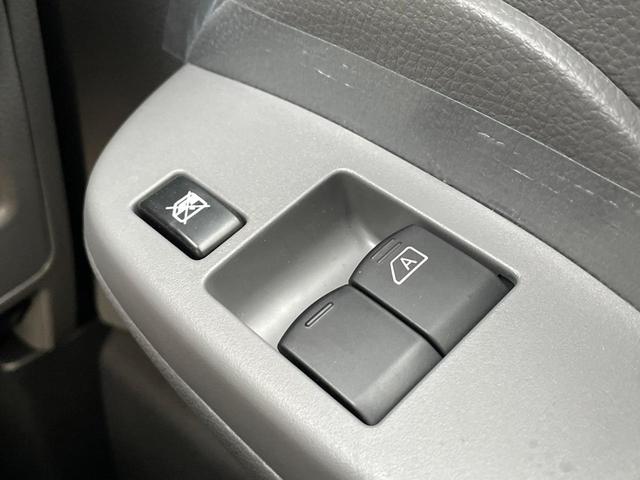 ＮＶ２００バネットバン ＧＸ　４ＷＤ　Ｂｒａｔ新車コンプリートカスタム　ＢｒａｔオリジナルリフトＵＰコイル　エクストリームＪ１４ＡＷ　バックショットＭ／Ｔ　Ｖモーショングリル　コンビステア　ルーフラック　ブルバー　インテリキー（14枚目）