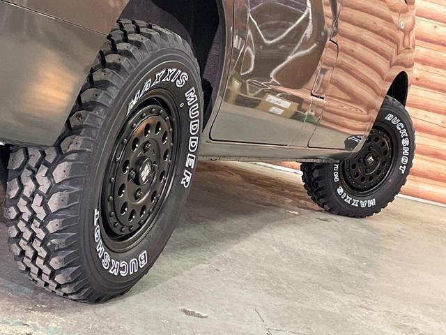 ＮＶ２００バネットバン ＧＸ　４ＷＤ　Ｂｒａｔ新車コンプリートカスタム　ＢｒａｔオリジナルリフトＵＰコイル　エクストリームＪ１４ＡＷ　バックショットＭ／Ｔ　Ｖモーショングリル　コンビステア　ルーフラック　ブルバー　インテリキー（43枚目）