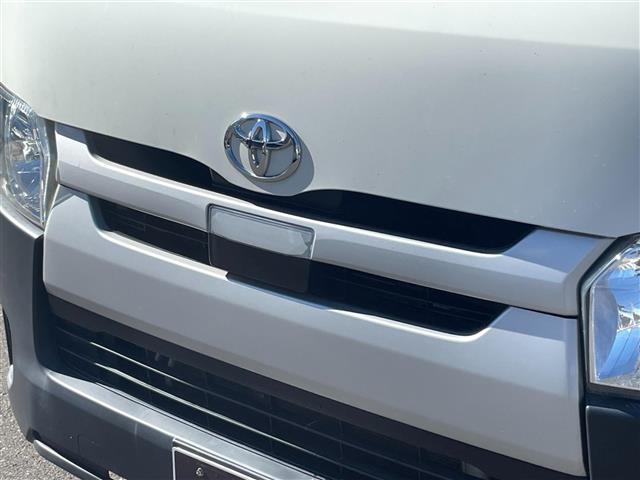 ハイエースバン スペアキー 純正フロアマット ETC ドライブレコーダー カロッツェリアナビ 横滑り防止装置 衝突軽減ブレーキ パワーウィンドウ(33枚目)