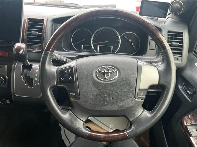 ハイエースバン スーパーＧＬ　５０ＴＨ　アニバーサリーリミテッド　ＡＬＰＩＮＥナビ　ＡＬＰＩＮＥツイーター　２ＷＡＹスピーカー　ＥＴＣ２．０　ドラレコ前後　ＧＰＳレーダー探知機　バックカメラ　ベットキット　ＶＩＰＥＲセキュリティ　ヒッチメンバー　ＨＤＭＩ入力端子（3枚目）