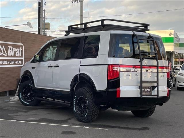 デリカD:5 P 1.5インチリフトアップ ブルバー オーバーフェンダー ルーフラック リアラダー ブラウンシートカバー ドライブレコーダー ETC パワーバックドア シャモニー仕様ペイント(3枚目)