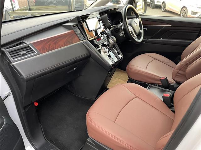 デリカD:5 P 1.5インチリフトアップ ブルバー オーバーフェンダー ルーフラック リアラダー ブラウンシートカバー ドライブレコーダー ETC パワーバックドア シャモニー仕様ペイント(8枚目)