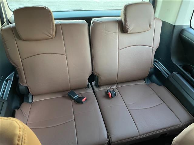 デリカD:5 リフトアップ ルーフラック シートカバー ブルバー オーバーフェンダー ブレーキホールド オートステップ 前後ドライブレコーダー 全方位カメラ ETC 運転席パワーシート 前席シートヒーター(10枚目)