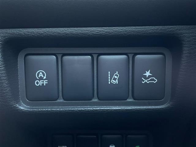 デリカD:5 リフトアップ ルーフラック シートカバー ブルバー オーバーフェンダー ブレーキホールド オートステップ 前後ドライブレコーダー 全方位カメラ ETC 運転席パワーシート 前席シートヒーター(14枚目)