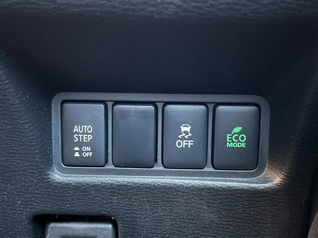 デリカD:5 リフトアップ ルーフラック シートカバー ブルバー オーバーフェンダー ブレーキホールド オートステップ 前後ドライブレコーダー 全方位カメラ ETC 運転席パワーシート 前席シートヒーター(15枚目)